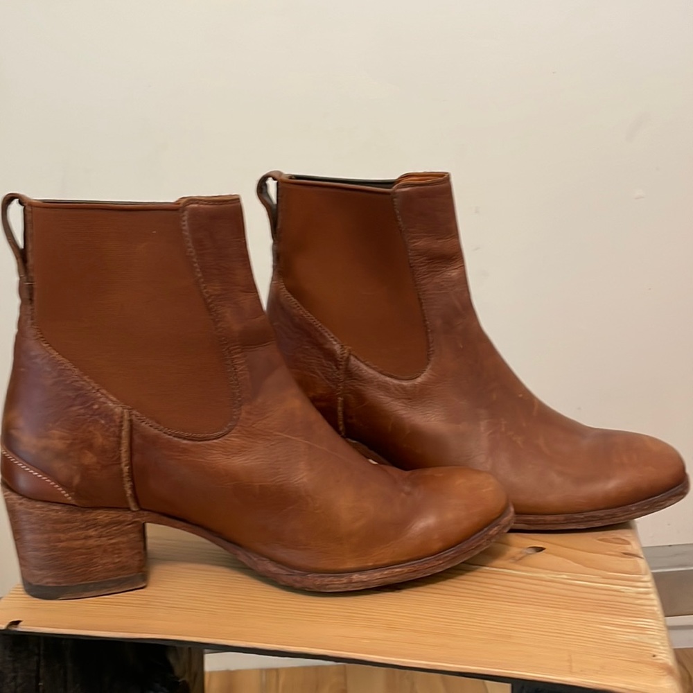 Ariat Two24 Chelsea boot
